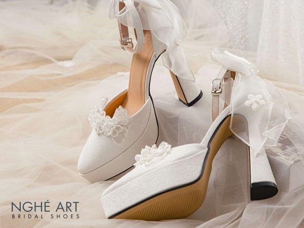 Giày Cưới Độc Bản – Nghệ Thuật Và Tình Yêu Từ Nghé Art