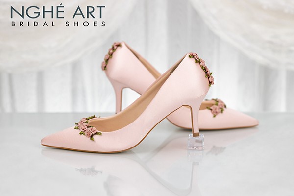 Giày cưới Nghé Art lụa satin hoa hồng 311 - 7 phân