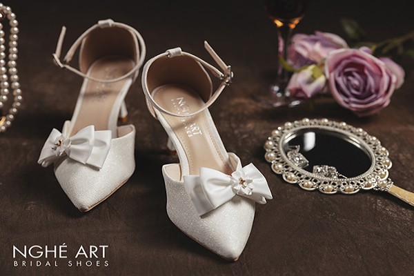 Giày cưới Nghé Art nơ lụa 448 - Trắng - 7 phân