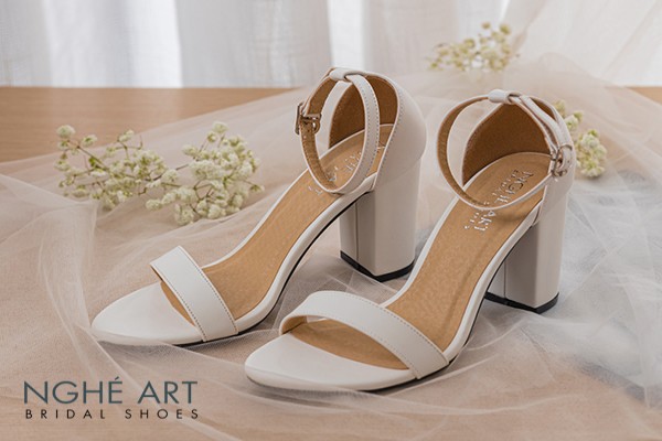 Giày cưới Nghé Art basic quai ngang sandal 195 - Trắng - 8 phân