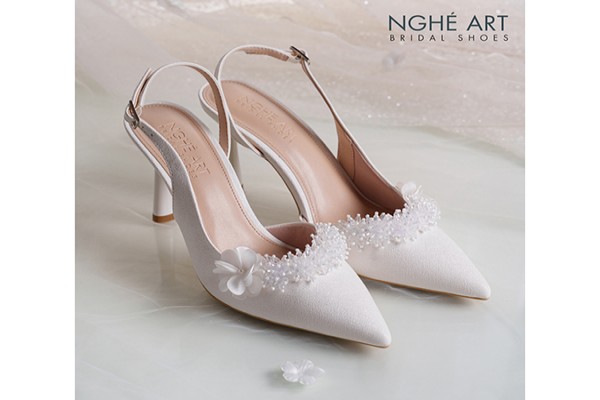 Giày cưới Nghé Art form slingback đính pha lê điểm hoa lụa 540-535-NHU-TRANG - Trắng - 9 phân