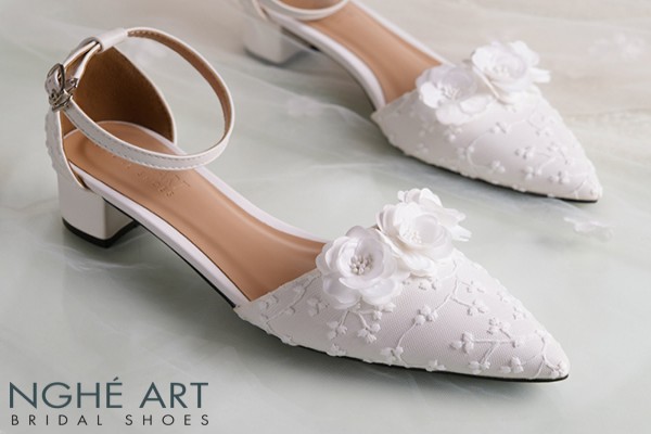 Giày cưới Nghé Art form búp bê ren thủ công 529-211-4P-DA-TRANG - Trắng - 4 phân