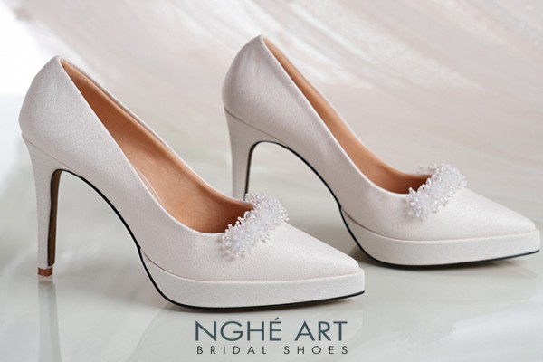 Giày cưới Nghé Art cao gót 12 cm đính hoa pha lê 554-543-12P-NHU-TRANG - Trắng - 12 phân