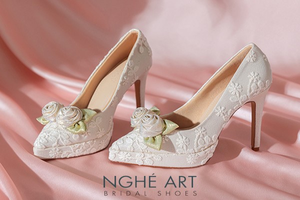 Giày cưới Nghé Art cao gót ren thủ công hoa hồng 584-543-12P-NHU-VANG - Vàng champage - 12 phân