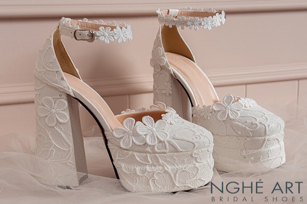 Giày cưới Nghé Art Mary Jane 15 cm ren hoa cao cấp 615-578-15P-NHU-TRANG - Trắng - 15 phân